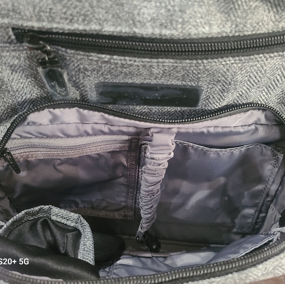 Jujube Classical Convertible Bag - Picture 9 of 13